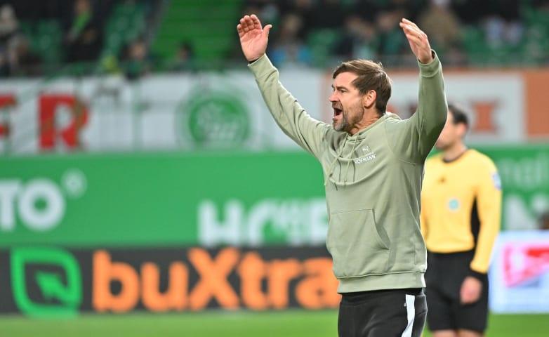 mit-breiter-brust-dagegenstemmen