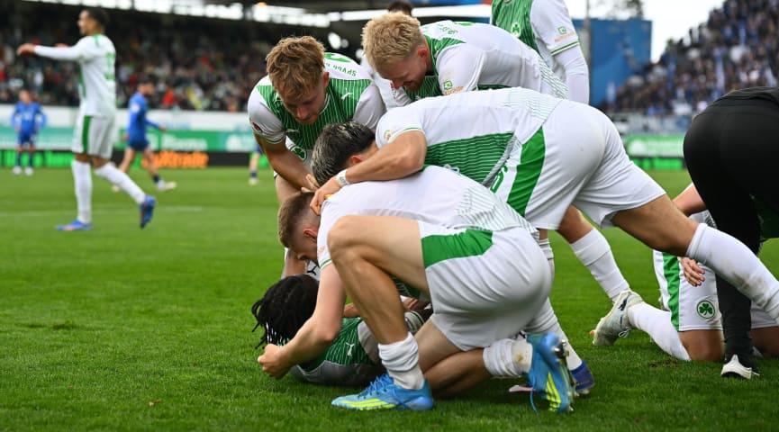 drei-punkte-nach-zwei-rueckstaenden