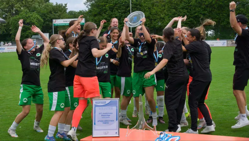u17-juniorinnen-sind-bayernliga-meister